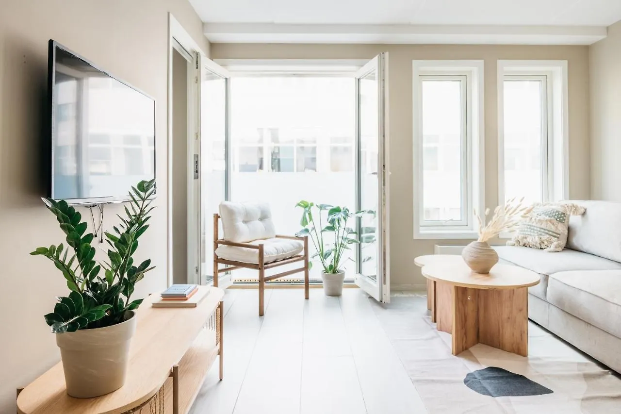 Stay Urban - Scandinavian Comfort With French Balcony Μπέργκεν Νορβηγία